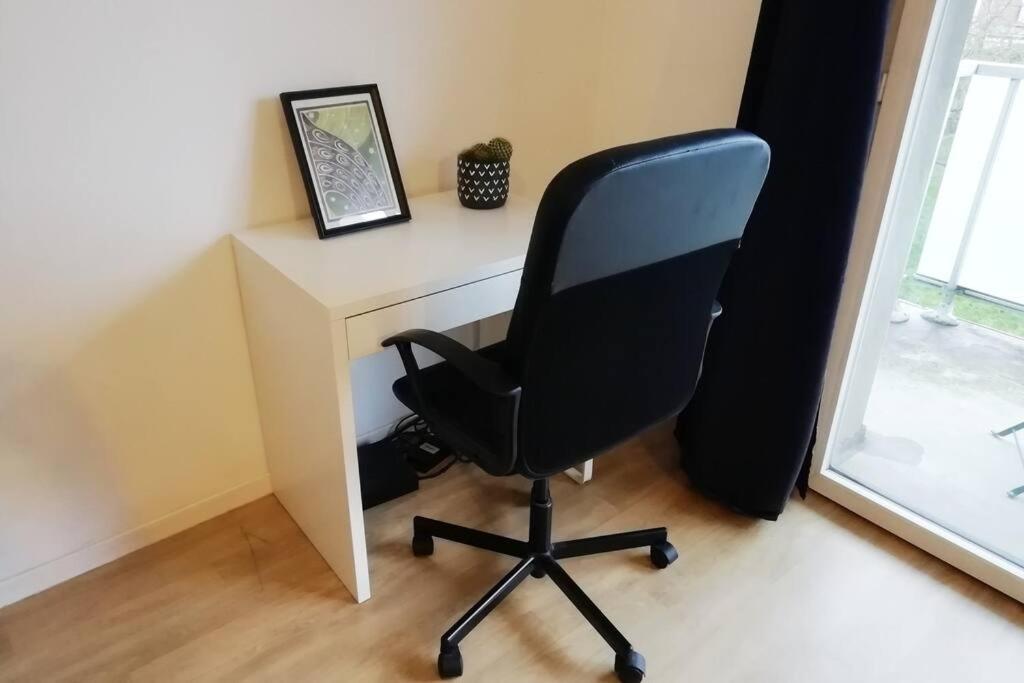 Appartement Proche Chu Avec Balcon Et Parking Lille Eksteriør billede